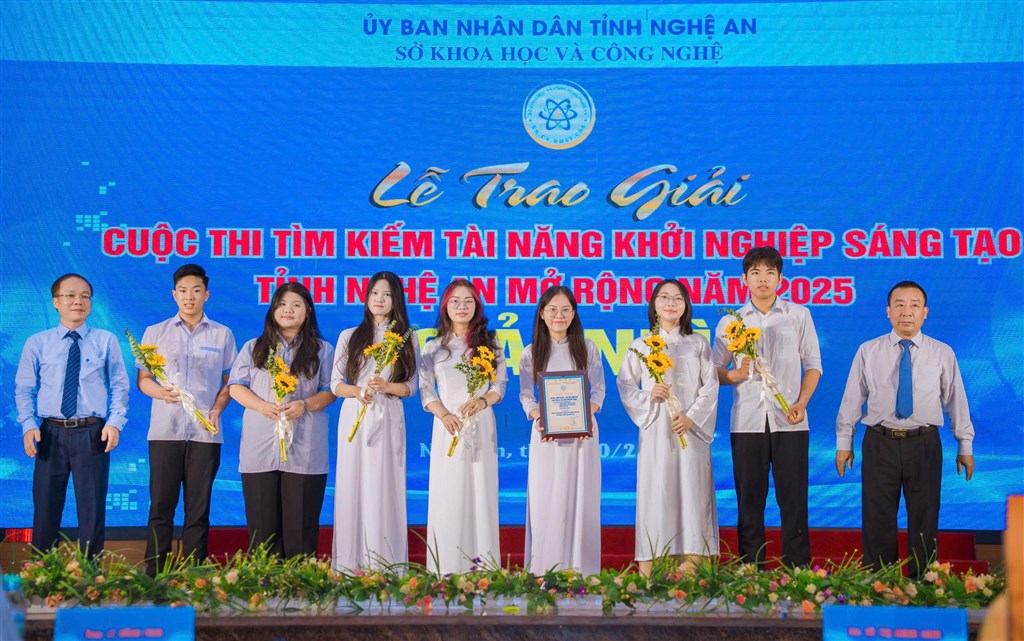 Techfest Nghệ An Open 2025